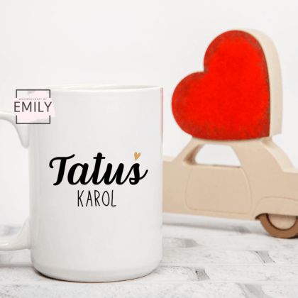 bialy kubek z napisem tatus